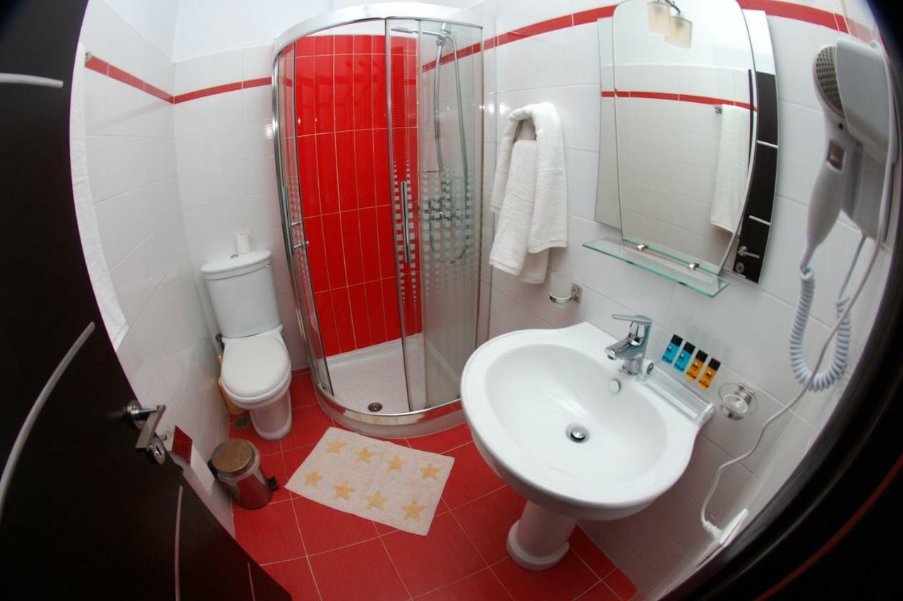 Hotel Ramo Saranda Экстерьер фото