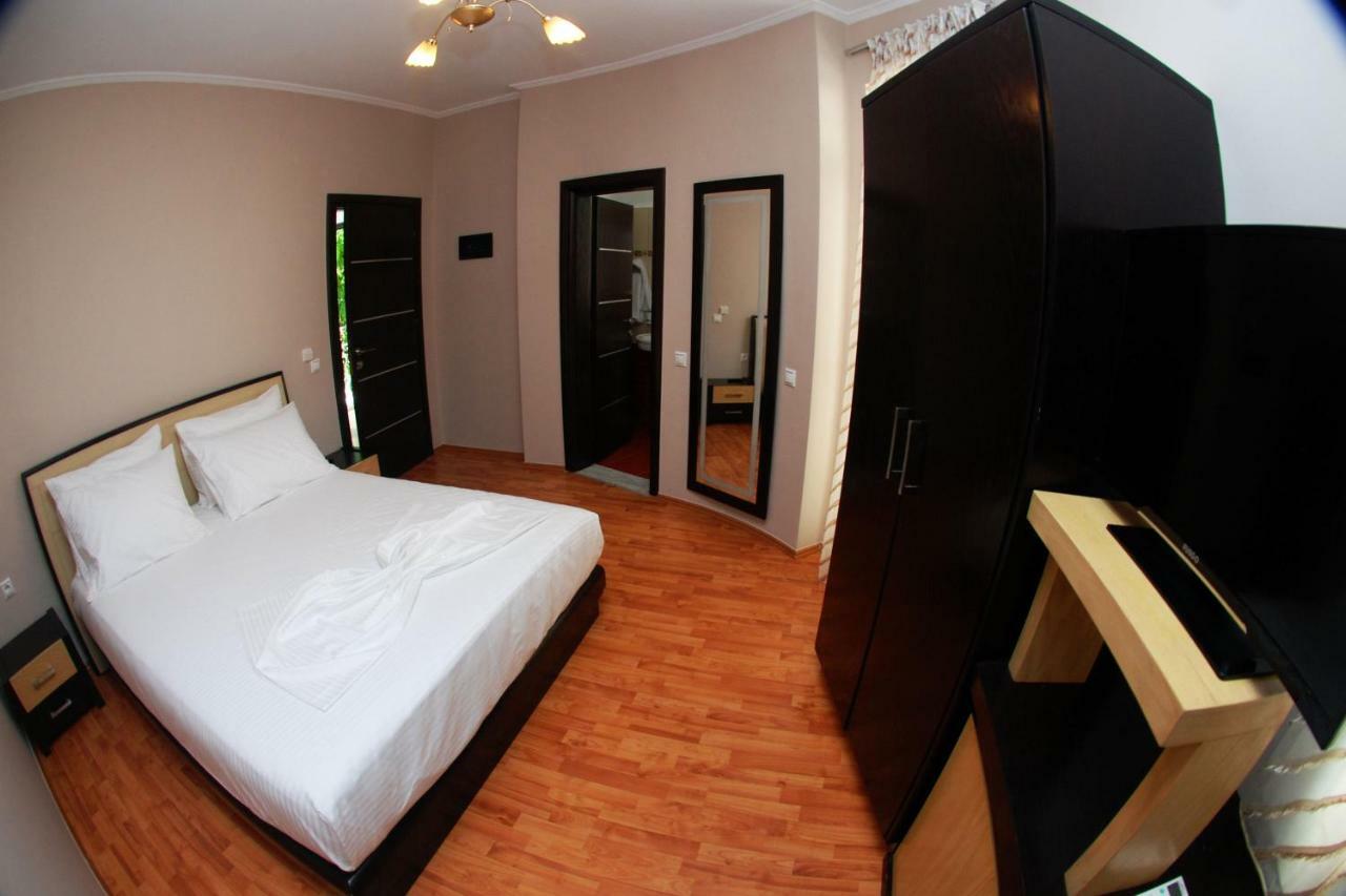 Hotel Ramo Saranda Экстерьер фото