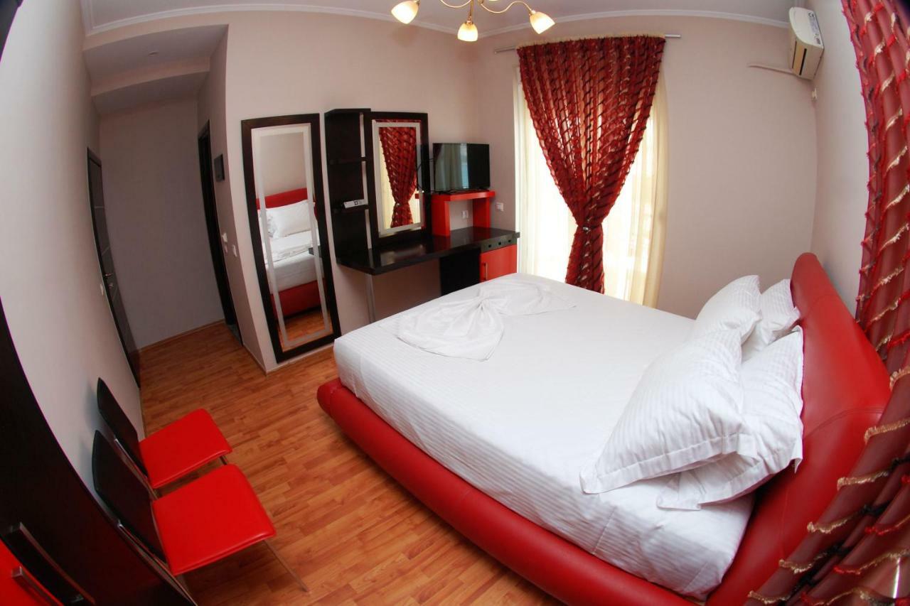 Hotel Ramo Saranda Экстерьер фото