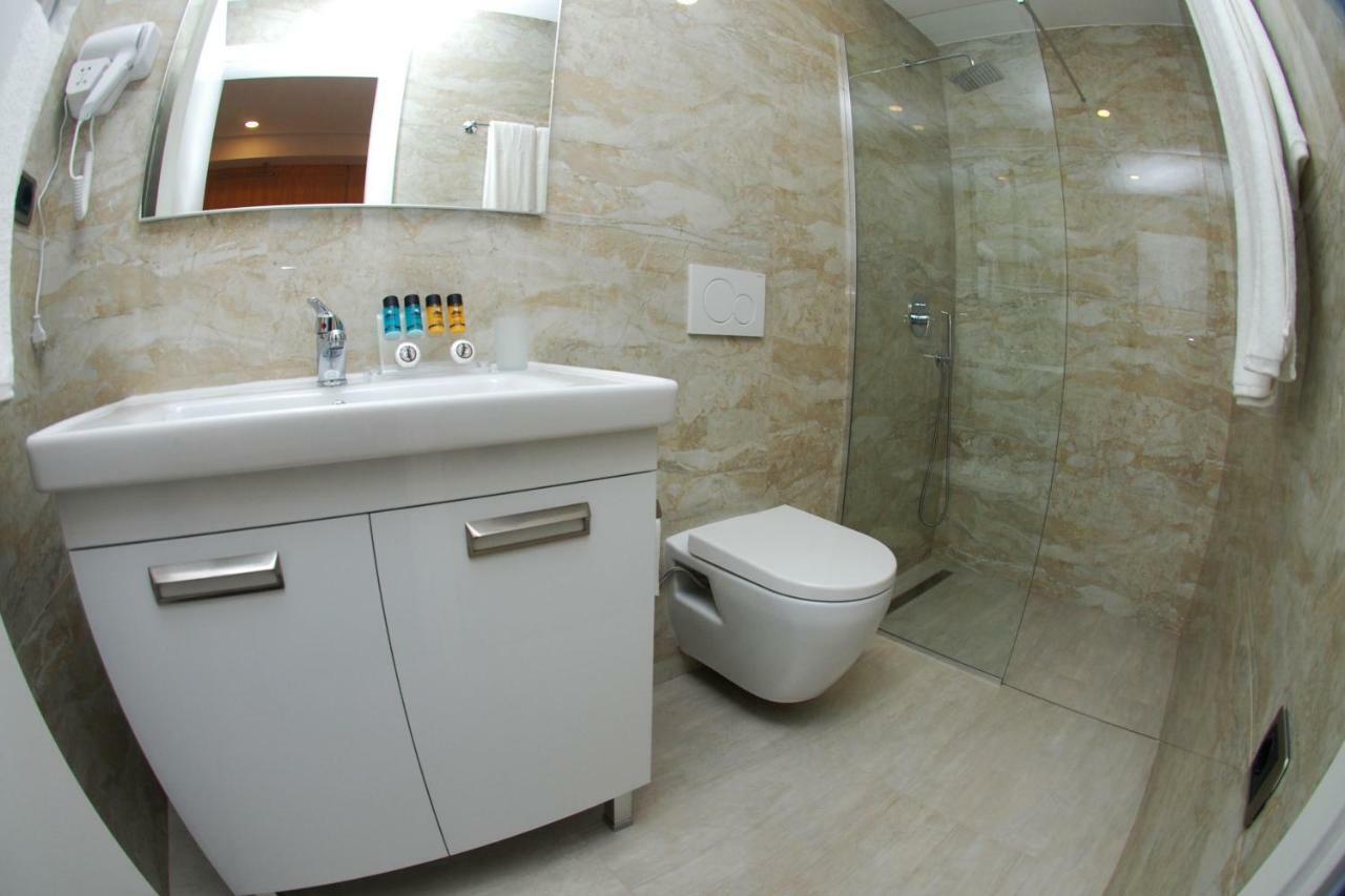 Hotel Ramo Saranda Экстерьер фото
