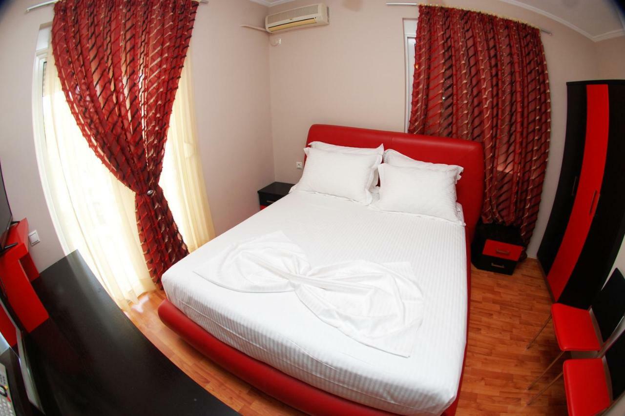 Hotel Ramo Saranda Экстерьер фото